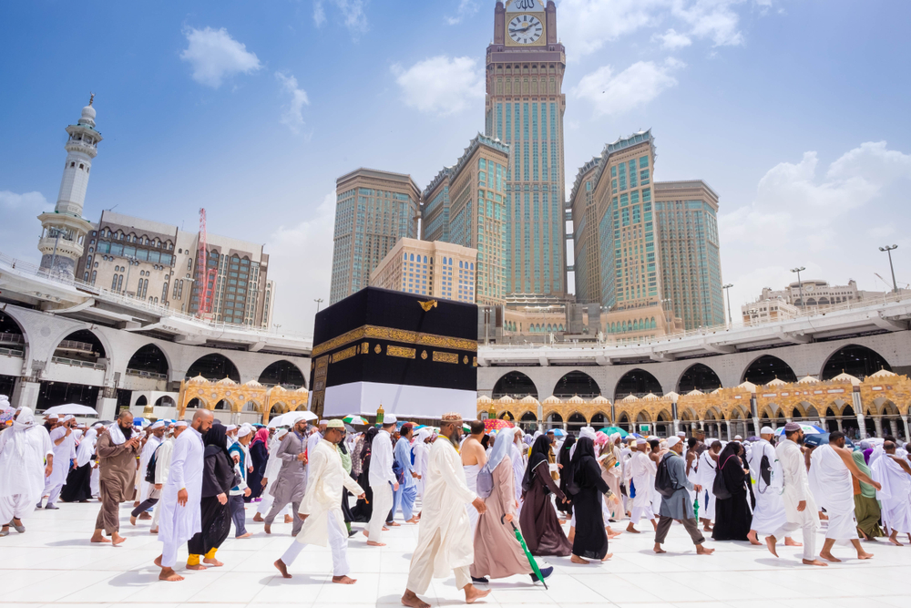 Paket Travel Haji Plus Madiun Berpengalaman Layanan Pelanggan Terbaik, Hubungi WA 081367676975